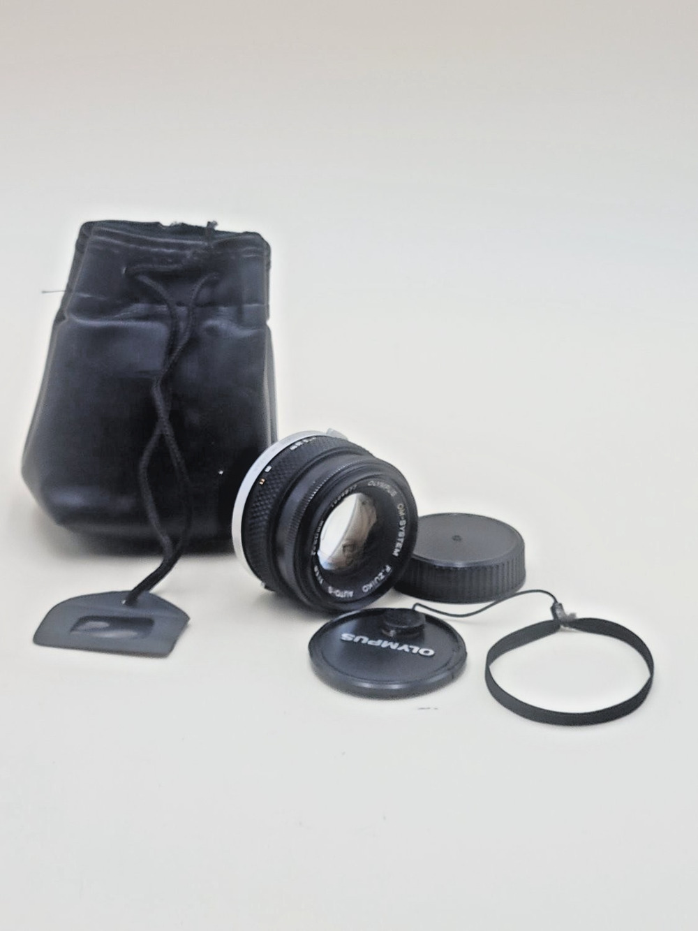 Olympus F.Zuiko Auto-S 50mm f/1.8 Standard 50mm Black Metal